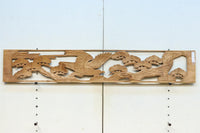 雄々しい鷹が松の木に身を隠す彫刻欄間素材 EZ2871ab 在庫(a:1 b:1)枚