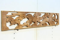 雄々しい鷹が松の木に身を隠す彫刻欄間素材 EZ2871ab 在庫(a:1 b:1)枚