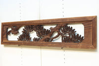 勇壮な鷹と松の絵柄が風格を感じさせる彫刻欄間 EZ2935ab 在庫(a:1 b:1)枚