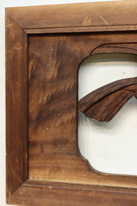 勇壮な鷹と松の絵柄が風格を感じさせる彫刻欄間 EZ2935ab 在庫(a:1 b:1)枚