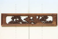 勇壮な鷹と松の絵柄が風格を感じさせる彫刻欄間 EZ2935ab 在庫(a:1 b:1)枚