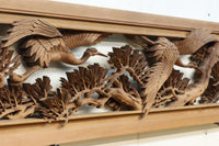 見事な枝ぶりの松と飛翔する鶴の美しい姿を描いた彫刻欄間 EZ2937 在庫1枚