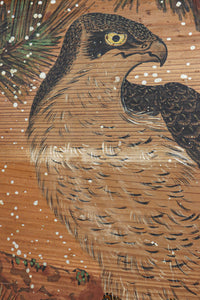眼光鋭い鷹が松の木に佇む風景を描いた上質感漂う板絵欄間 EZ3107ab 在庫2枚一組
