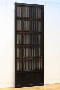 幅680ミリ 格子が端然と美しく並ぶスリム格子戸 F7963 在庫1枚