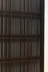 幅680ミリ 格子が端然と美しく並ぶスリム格子戸 F7963 在庫1枚