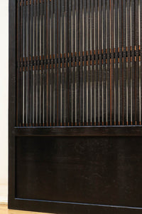 幅680ミリ 格子が端然と美しく並ぶスリム格子戸 F7963 在庫1枚