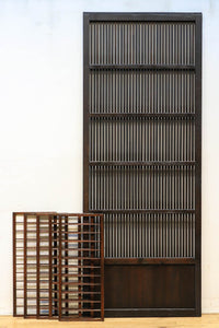 幅680ミリ 格子が端然と美しく並ぶスリム格子戸 F7963 在庫1枚