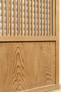 幅 938ミリ,933ミリ 時代の風合いに包まれた風情溢れる透かし板戸 F7976ab 在庫(a:1 b:0)枚