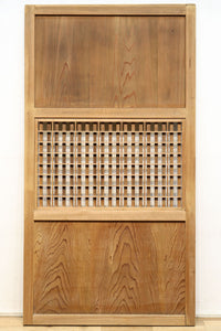 幅 938ミリ,933ミリ 時代の風合いに包まれた風情溢れる透かし板戸 F7976ab 在庫(a:1 b:0)枚