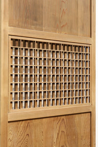 幅 938ミリ,933ミリ 時代の風合いに包まれた風情溢れる透かし板戸 F7976ab 在庫(a:1 b:0)枚