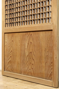 幅 938ミリ,933ミリ 時代の風合いに包まれた風情溢れる透かし板戸 F7976ab 在庫(a:1 b:0)枚