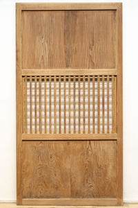 幅 938ミリ,933ミリ 時代の風合いに包まれた風情溢れる透かし板戸 F7976ab 在庫(a:1 b:0)枚