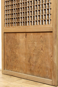 幅 938ミリ,933ミリ 時代の風合いに包まれた風情溢れる透かし板戸 F7976ab 在庫(a:1 b:0)枚