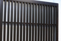 幅877ミリ 重厚な角太格子で風情溢れる全面格子戸 F8058ab 在庫(a:1 b:1)枚