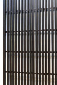 幅877ミリ 重厚な角太格子で風情溢れる全面格子戸 F8058ab 在庫(a:1 b:1)枚