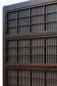 幅675ミリ スリム幅!! モールガラスがレトロ感溢れる大阪格子戸 F8091 在庫1枚