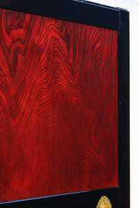 幅911ミリ 漆の色彩に極上の欅杢目模様が見栄えのする金沢板戸 F8125a 在庫1枚