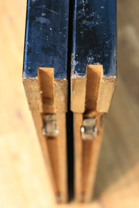 幅878ミリ 漆の光沢と極上欅杢目の美しさが素晴らしい金沢板戸 F8125c 在庫1枚