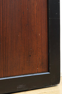 幅1130ミリ 素材を途切れることなく活かして造られた杢目の奇麗な幅広板戸 F8149 在庫1枚