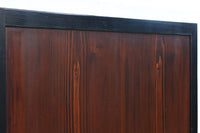 幅1130ミリ 素材を途切れることなく活かして造られた杢目の奇麗な幅広板戸 F8149 在庫1枚