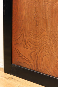 幅868ミリ 極上!! 波打つような杢目が見事な欅板戸 F8174b 在庫2枚