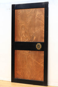 幅868ミリ 極上!! 波打つような杢目が見事な欅板戸 F8174b 在庫2枚