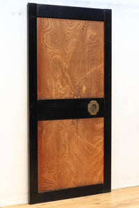 幅868ミリ 極上!! 波打つような杢目が見事な欅板戸 F8174b 在庫2枚