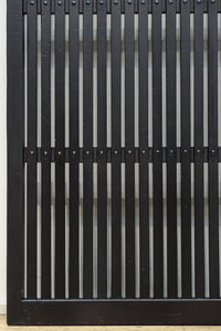 幅925ミリ 平格子が端然と美しく並ぶ全面格子戸 F8304 在庫1枚