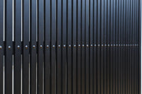 幅925ミリ 平格子が端然と美しく並ぶ全面格子戸 F8304 在庫1枚