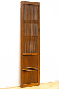 幅349ミリ、高さ1415ミリ 稀少サイズ!! 穏やかな色艶をした格子戸 F8336 在庫1枚