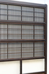 Osaka Lattice door F8389a