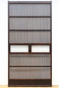 幅900ミリ 腰板の低い変わりデザインの大阪格子戸 F8391 在庫1枚