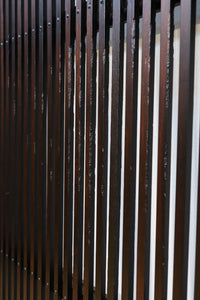 幅900ミリ 腰板の低い変わりデザインの大阪格子戸 F8391 在庫1枚