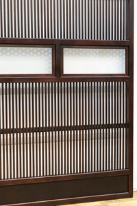 幅900ミリ 腰板の低い変わりデザインの大阪格子戸 F8391 在庫1枚