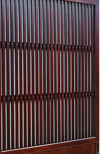 珍品幅790ミリ高さ1860ミリ 稀少サイズの和の趣きある格子戸 F8408 在庫2枚