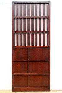 珍品幅790ミリ高さ1860ミリ 稀少サイズの和の趣きある格子戸 F8408 在庫2枚