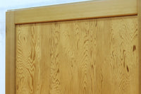 幅912ミリ 縦格子と組子が上品なガラス入り透かし板戸 F8413 在庫2枚