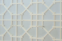 幅912ミリ 縦格子と組子が上品なガラス入り透かし板戸 F8413 在庫2枚