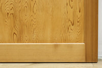 幅912ミリ 縦格子と組子が上品なガラス入り透かし板戸 F8413 在庫2枚