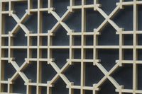 幅912ミリ 縦格子と組子が上品なガラス入り透かし板戸 F8413 在庫2枚