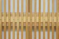 幅878ミリ 明るい色彩をした上品な極上大阪格子戸 F8420 在庫2枚