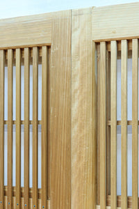 幅878ミリ 明るい色彩をした上品な極上大阪格子戸 F8420 在庫2枚