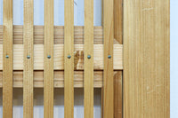 幅878ミリ 明るい色彩をした上品な極上大阪格子戸 F8420 在庫2枚