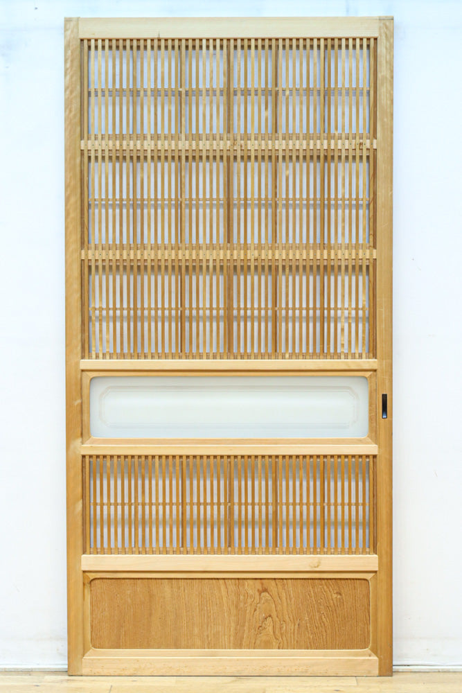 幅878ミリ 明るい色彩をした上品な極上大阪格子戸 F8420 在庫2枚 – 古