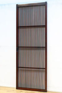 幅670ミリ スリムサイズ!!深みを増した色彩で落ち着きある全面丸格子戸 F8437 在庫1枚