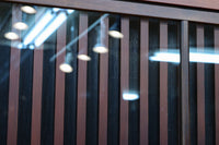 高さ1920ミリ 落ち着いた眺めの2種類ガラス入り背高格子戸 F8440 在庫2枚