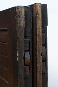 幅896 高さ1823ミリ 重厚感ある作りで落ち着いた佇まいの全面平格子戸 F8442 在庫2枚