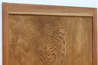 幅850ミリ 明るい木地色に華やかな杢目の杉一枚板戸 F8446 在庫1枚