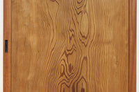 幅850ミリ 明るい木地色に華やかな杢目の杉一枚板戸 F8446 在庫1枚