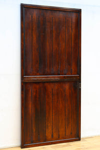 幅848ミリ 稀少デザイン!!溝の装飾を施した格調ある板戸 F8456 在庫2枚